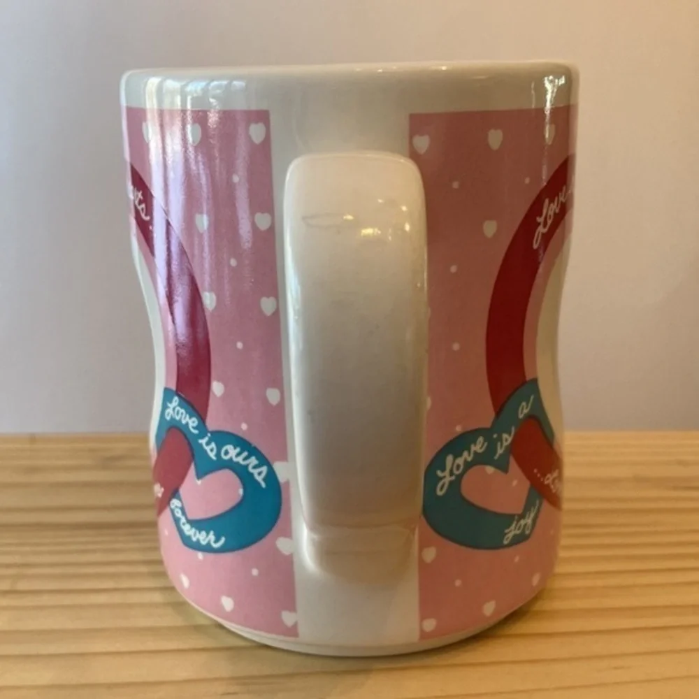 PAPEL Cut Out‎ Heart Ceramic Coffee Mug Pink